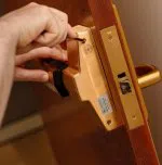 Locksmith Key Store Chicago, IL 312-288-7672 - new-locks-installation